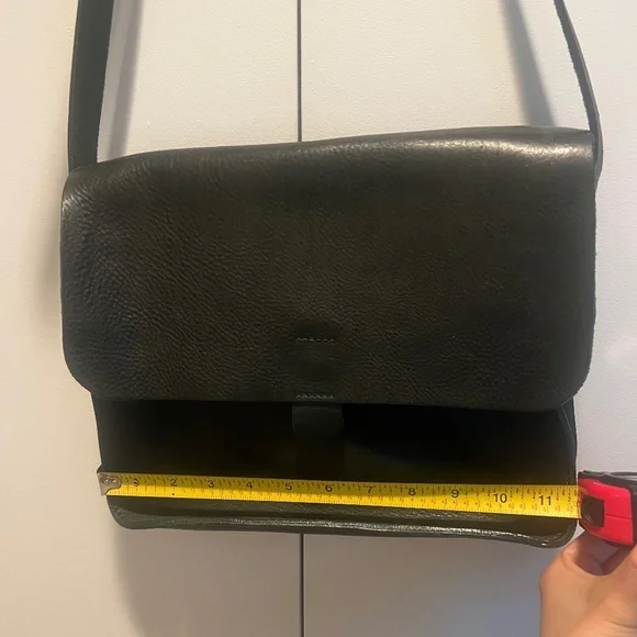 Kate Sheridan x TOAST Dark Forest Green Pebbled Leather Crossbody Bag - Picture 7 of 8